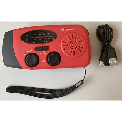 Foto uit de officiële melding: Denver Solar crank radio Zonnecelradio — risico: Milieu