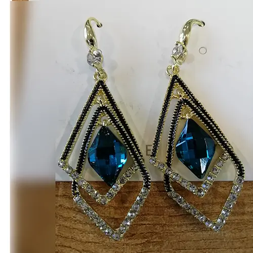 Foto dell’avviso ufficiale: Kolczyki Orecchini — rischio: Rischio chimico (SR/00015/26)