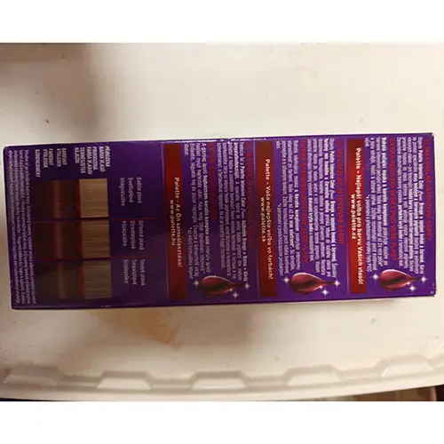 Foto do aviso oficial: Schwarzkopf PALETTE DE LUXE INTENSIVE Corante capilar — risco: Químico