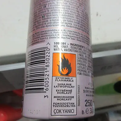 Foto uit de officiële melding: L´OREAL PARIS HAIR SPRAY STUDIO SILK A GLOSS Haarspray — risico: Chemische risico's (SR/00058/26)