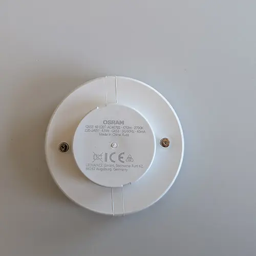 Foto do aviso oficial: OSRAM LED-Lampe GX53 Lâmpadas — risco: Choque elétrico