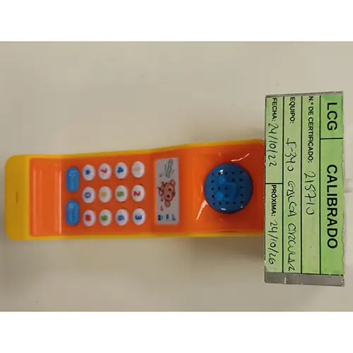 Photo de l’avis officiel: Cartoon toy series Téléphone jouet — risque: Étouffement