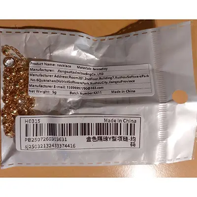 Zdjęcie z oficjalnego zgłoszenia: Collier sexy en or avec diamants en forme de Y. Collier long et brillant en or pour les femmes Naszyjnik — ryzyko: Chemiczne