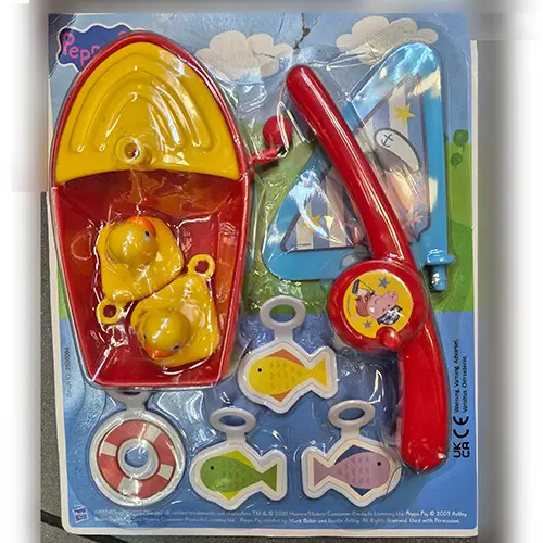 Photo from the official notice: Peppa Pig plastic toy set — choking risk