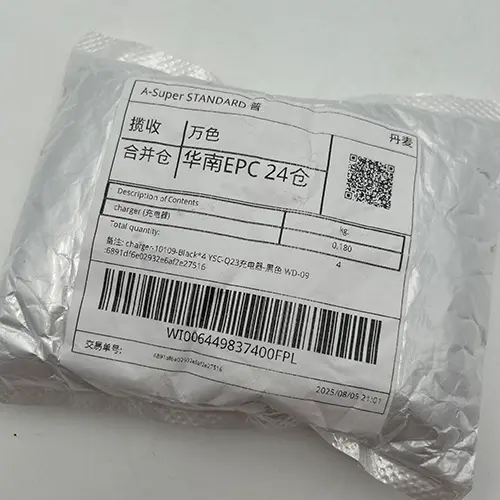 Foto aus der offiziellen Meldung: Quick Charge 3.0 USB Charger QC3.0 Fast Charging EU Plug USB-Ladegerät — Risiko: Elektrischer Schlag