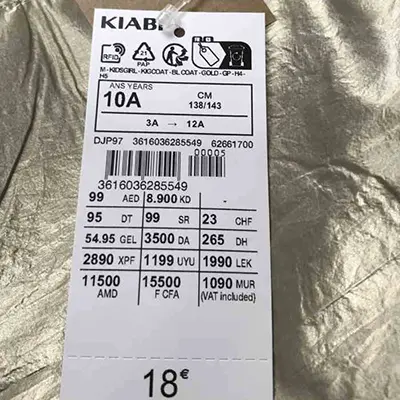 Foto do aviso oficial: Kiabi Coupe vent à capuche métallisé Casaco — risco: Químico & Ambiente