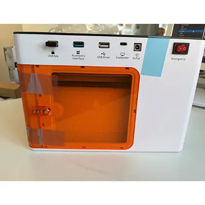 Foto uit de officiële melding: Atomstack P1 5000mW Laser Cutter Lasergraveermachine — risico: Aantasting van het gezichtsvermogen