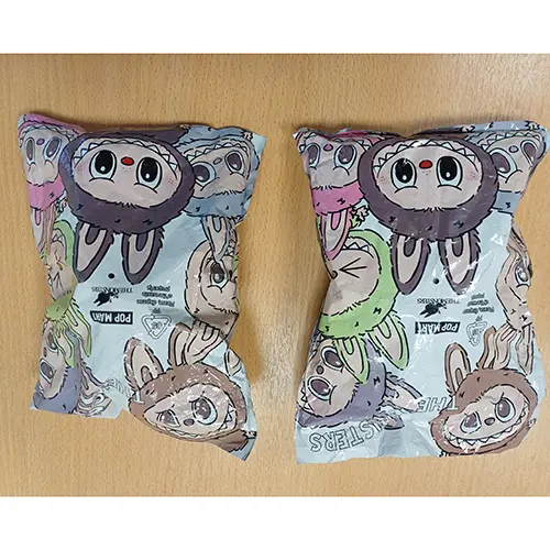 Foto dell’avviso ufficiale: Counterfeit POPMART Peluche énergétique, grande taille, collection originale authentique, idée cadeau créative — rischio: Ostruzione delle vie aeree