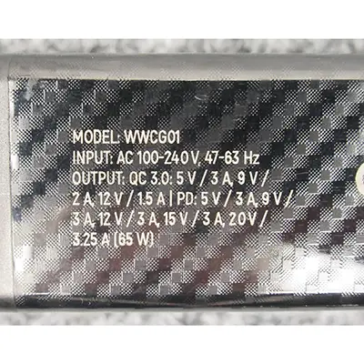 Foto aus der offiziellen Meldung: Wozinsky Fast GaN charger 65W USB-Ladegerät — Risiko: Elektrischer Schlag