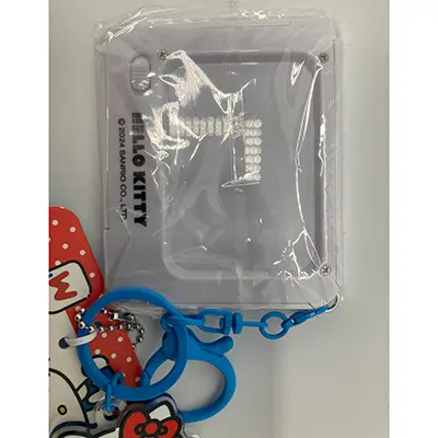 Foto do aviso oficial: Sanrio Hello Kitty Anel de chave com brinquedo — risco: Ambiente (SR/00633/26)