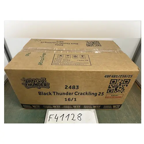 Foto dell’avviso ufficiale: Fireworks International B.V. Black Thunder 25 Fuochi d'artificio — rischio: Ustioni & Incendio