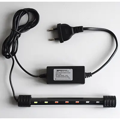 Foto uit de officiële melding: BPS Buena Pet Shop LED LAMPADA SOMMERIBLE PER AQUARIO Aquariumlamp — risico: Elektrische schok