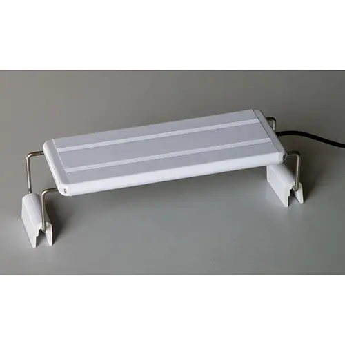 Photo de l’avis officiel: roxin LED HIGH BRIGHTNESS FISH TANK LIGHT Lampe d'aquarium — risque: Choc électrique