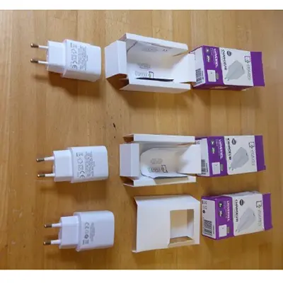 Foto aus der offiziellen Meldung: VIGUS B Chargeur secteur 1 port USB-C - Universel- pour tout appareil IOS &amp; Android- 3A - 20 W USB-Ladeger — Risiko: Elektrischer Schlag