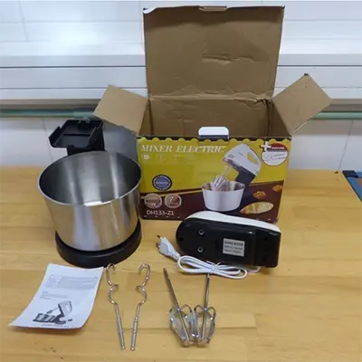 Foto aus der offiziellen Meldung: Mixer electric Lebensmittelmischer — Risiko: Elektrischer Schlag