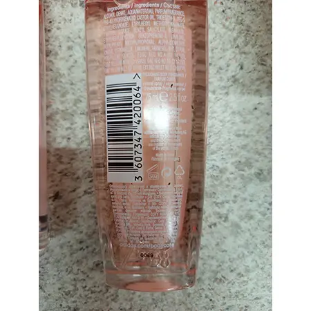Foto aus der offiziellen Meldung: Adidas DEODORANT BODY FRAGRANCE natural spray for women, body fragrance — Risiko: Chemikalie