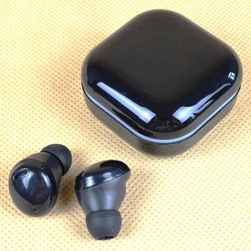 Photo de l’avis officiel: True Wireless Headset; Earbuds Écouteurs sans fil — risque: Brûlures