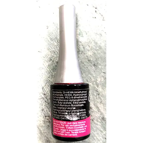 Photo de l’avis officiel: Estrosa Magenta Gel vernis à ongles — risque: Risque chimique