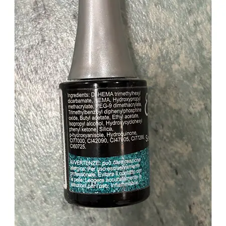 Photo de l’avis officiel: Estrosa Ottanio Metallic Gel vernis à ongles — risque: Risque chimique