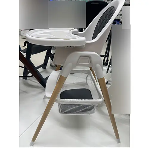 Photo de l’avis officiel: MILLI DINE Chaise haute — risque: Coincement & Blessures