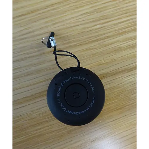 Foto uit de officiële melding: Innovagoods Miund Mini Bluetooth Speaker Draadloze luidspreker — risico: Chemische risico's & Milieu