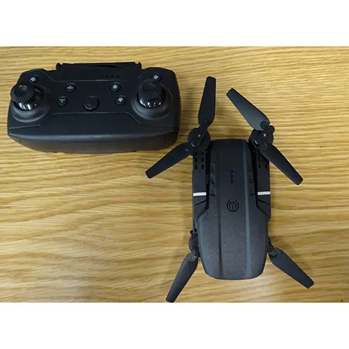 Foto dell’avviso ufficiale: E99 drone — rischio: Rischio chimico & Ambiente