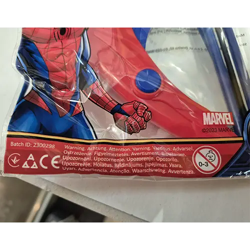 Photo de l’avis officiel: Marvel Spider Man Ensemble de jouets Bow — risque: Étouffement & Dommages à la vue