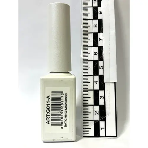 Foto uit de officiële melding: Minisusy TOP COAT - Pro Gel Professional Nagellak — risico: Chemische risico's