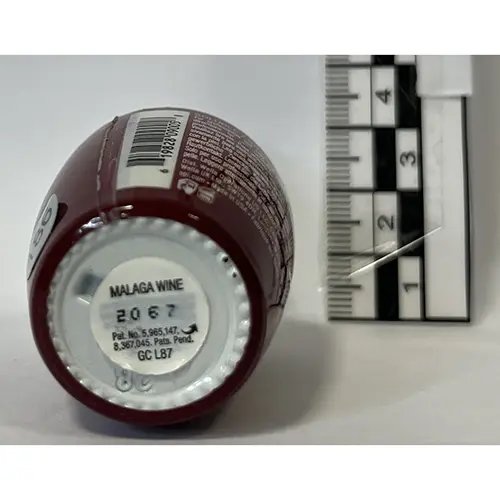 Photo de l’avis officiel: OPI Gel color - Malaga Wine Gel vernis à ongles — risque: Risque chimique (SR/01550/26)