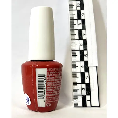 Foto uit de officiële melding: OPI Gel Color - Left Your Texts On Red Gel nagellak — risico: Chemische risico's