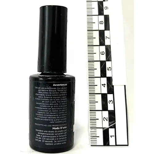 Photo de l’avis officiel: Jenessa 1 Gel vernis à ongles — risque: Risque chimique