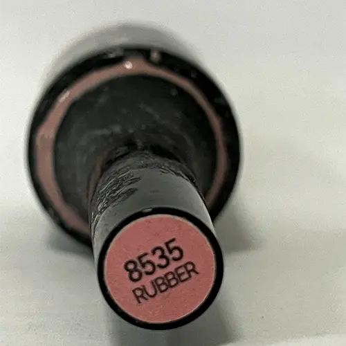 Photo de l’avis officiel: Estrosa Base Rubber Gel vernis à ongles — risque: Risque chimique (SR/01616/26)