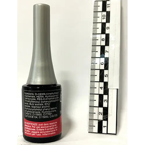 Photo de l’avis officiel: Estrosa Smalto gel semipermanente Gel vernis à ongles — risque: Risque chimique (SR/01588/26)