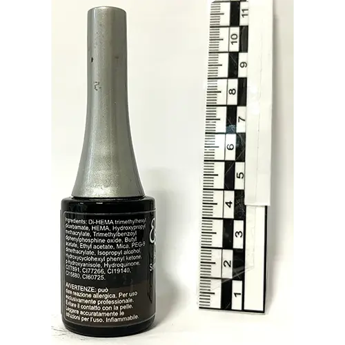 Photo de l’avis officiel: Estrosa Bronzo Metallico Gel vernis à ongles — risque: Risque chimique