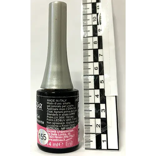 Photo de l’avis officiel: Estrosa Hardy Pink Gel vernis à ongles — risque: Risque chimique