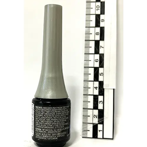 Photo de l’avis officiel: Estrosa Blue Diva Glitter Gel vernis à ongles — risque: Risque chimique