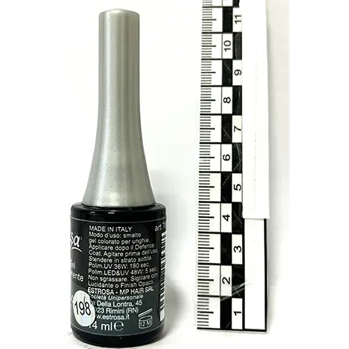 Photo de l’avis officiel: Estrosa Petrolio metallic Gel vernis à ongles — risque: Risque chimique