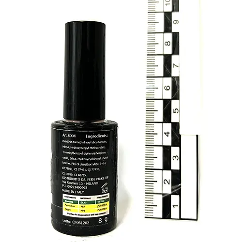 Photo de l’avis officiel: Jenessa 4 Gel vernis à ongles — risque: Risque chimique