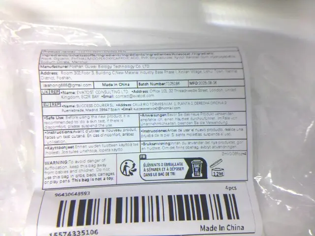 Foto aus der offiziellen Meldung: Smilekit Teeth Whitening Pen - 4 units Zahnaufhellungsstift — Risiko: Chemikalie