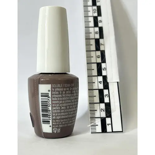 Photo de l’avis officiel: OPI Gel Color - Taupe-Less Beach Gel vernis à ongles — risque: Risque chimique