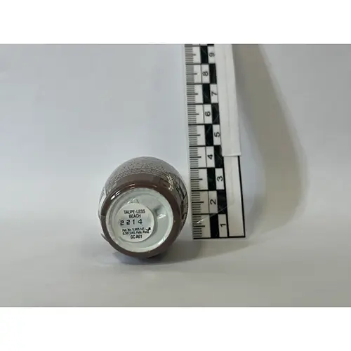 Photo de l’avis officiel: OPI Gel Color - Taupe-Less Beach Gel vernis à ongles — risque: Risque chimique