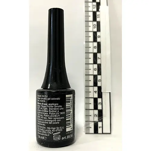 Foto dell’avviso ufficiale: Estrosa Base Rubber - Cover Rose Smalto per unghie in gel — rischio: Rischio chimico