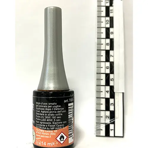 Foto uit de officiële melding: Estrosa Arancio Energy Gel nagellak — risico: Chemische risico's