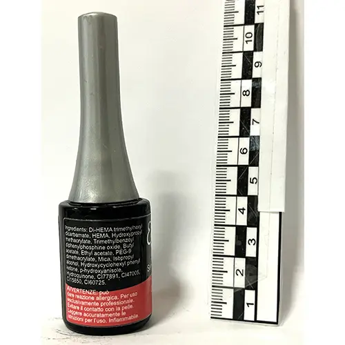 Foto dell’avviso ufficiale: Estrosa Coral Bay metallic Smalto per unghie in gel — rischio: Rischio chimico