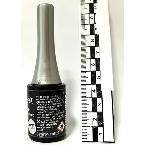 Photo de l’avis officiel: Estrosa Viola profondo Gel vernis à ongles — risque: Risque chimique
