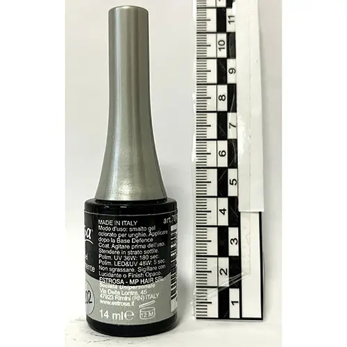 Photo de l’avis officiel: Estrosa Silver Metallic Gel vernis à ongles — risque: Risque chimique