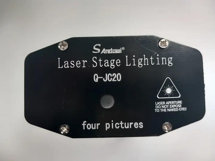 Photo de l’avis officiel: Sandowi Luz de escenario láser Projecteur laser — risque: Dommages à la vue (SR/01948/26)