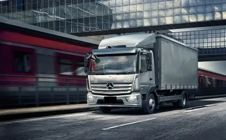 Photo de l’avis officiel: Mercedes-Benz ACTROS, AROCS, ATEGO, eACTROS Camion — risque: Blessures (SR/02067/26)