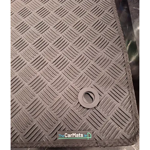 Foto dell’avviso ufficiale: TheCarMats.ie MG S5 Rubber floor car mats Tappetini per auto — rischio: Lesioni