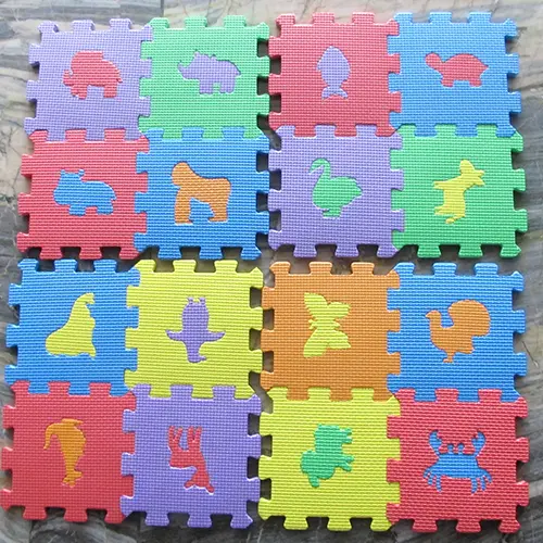 Photo from the official notice: all kids united Puzzle Matte, Kids Playing Mat — choking risk